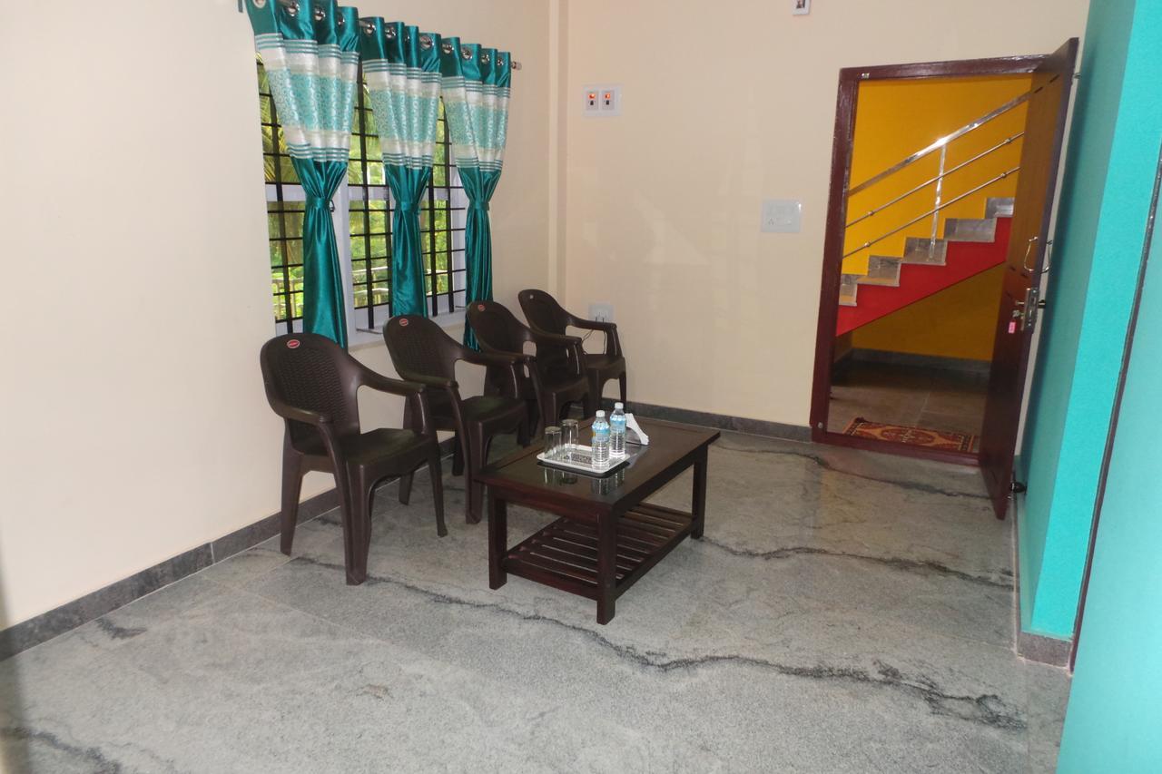Iroomz Sri Vinayaka Comfort Viradzspet Kültér fotó
