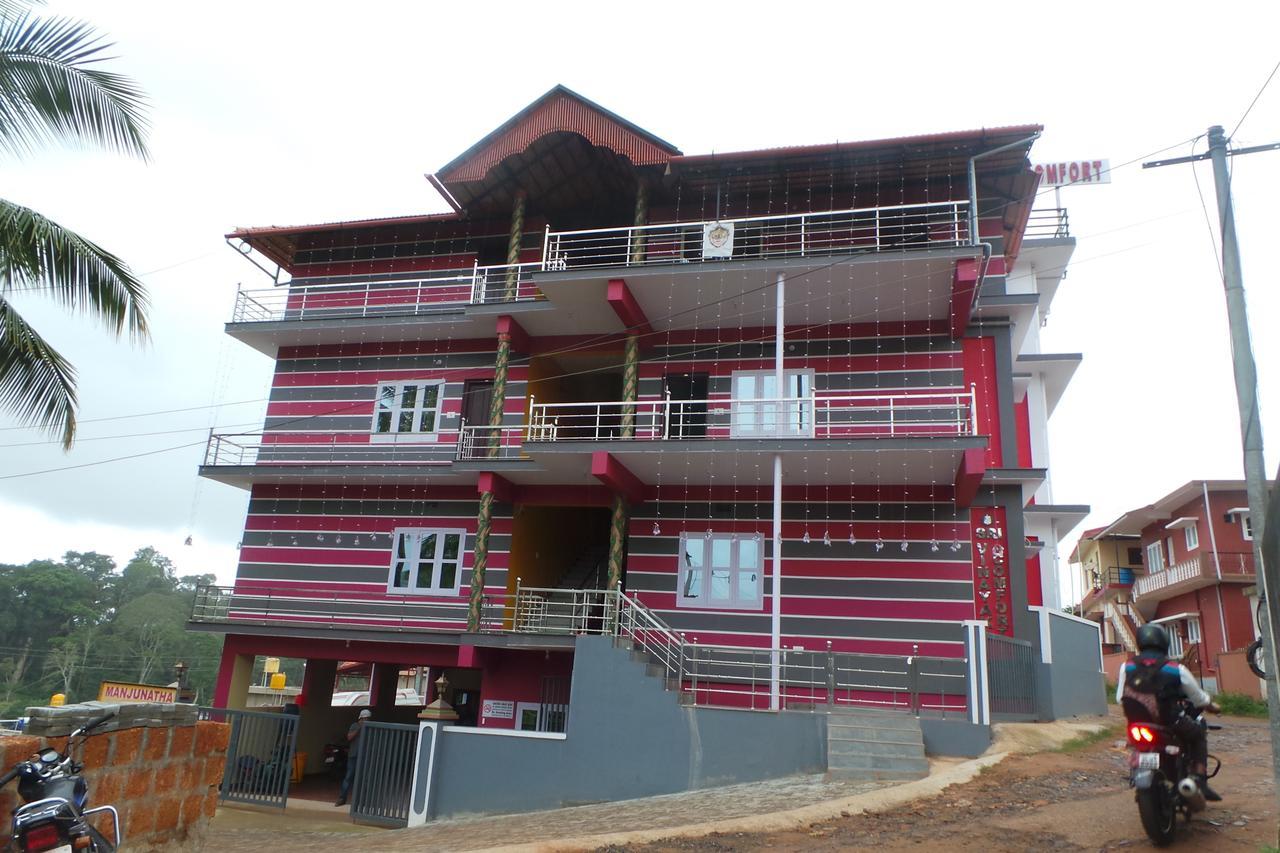 Iroomz Sri Vinayaka Comfort Viradzspet Kültér fotó