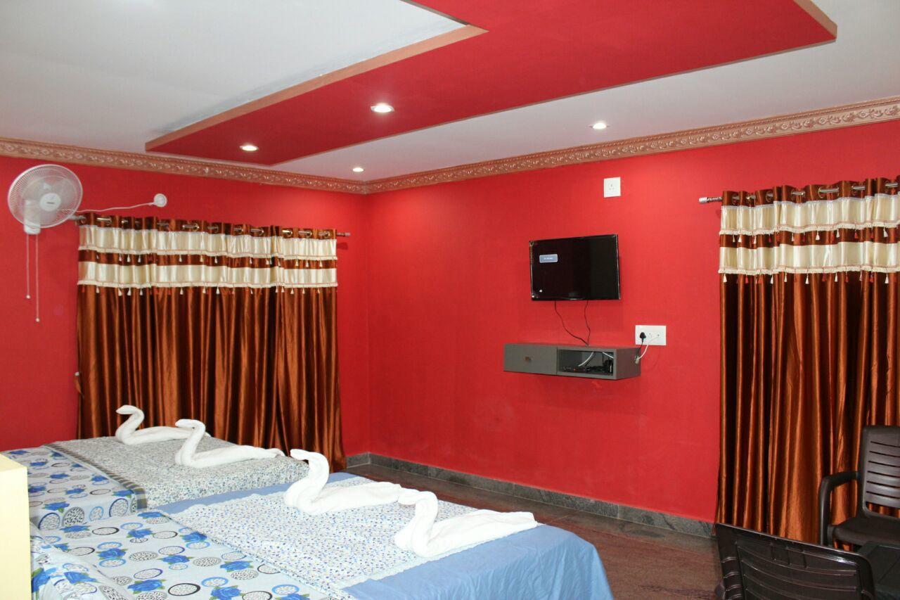 Iroomz Sri Vinayaka Comfort Viradzspet Kültér fotó